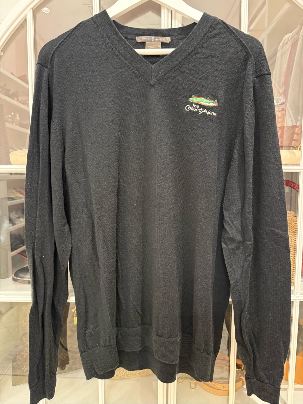 Men's Tiger Woods Black V-Neck Sweater with Lake Coeur d’ Alene Embroidered Logo